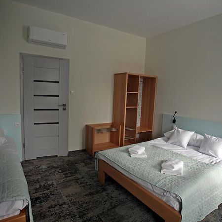 Motelik Grosar 고를리체 외부 사진